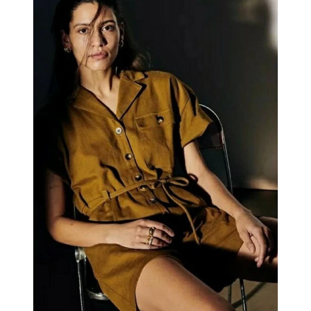 Madewell Belted Safari Shorts Romper Golden Harvest Mustard Brown Size Small
